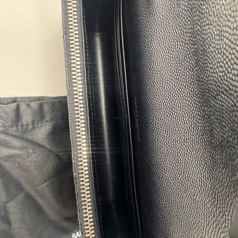 💯💎Authentic💎 Saint Laurent Calfskin Envelope Black Leather Wallet On Chain - Picture 10 of 13